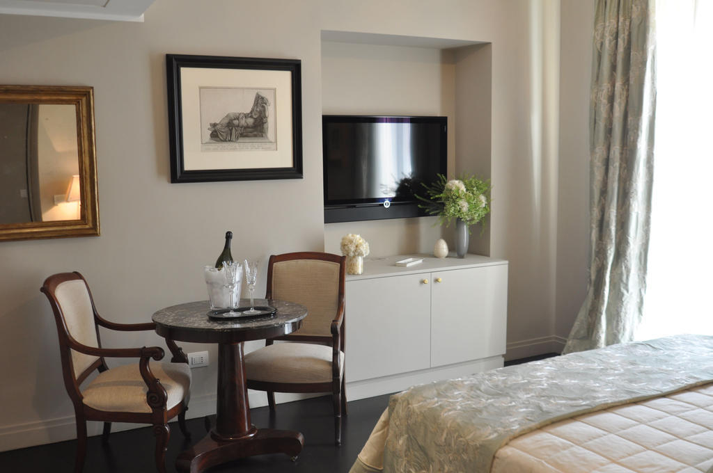 La Scelta Di Goethe - Luxury Suites Рим Номер фото