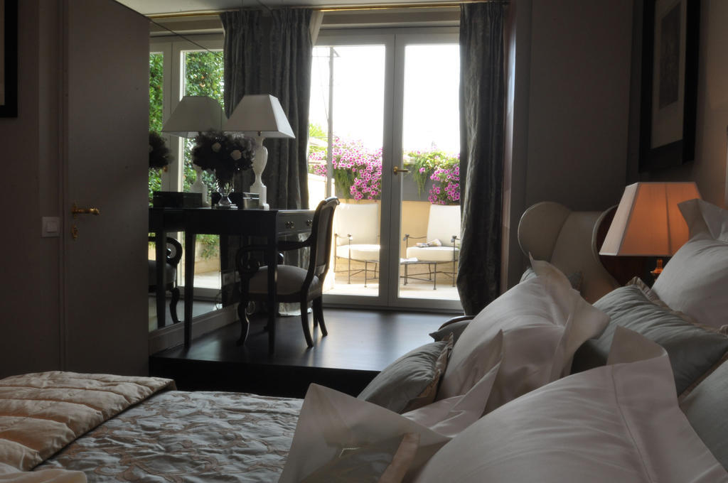 La Scelta Di Goethe - Luxury Suites Рим Номер фото